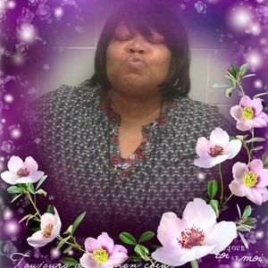 Meet your Posher, Neysa